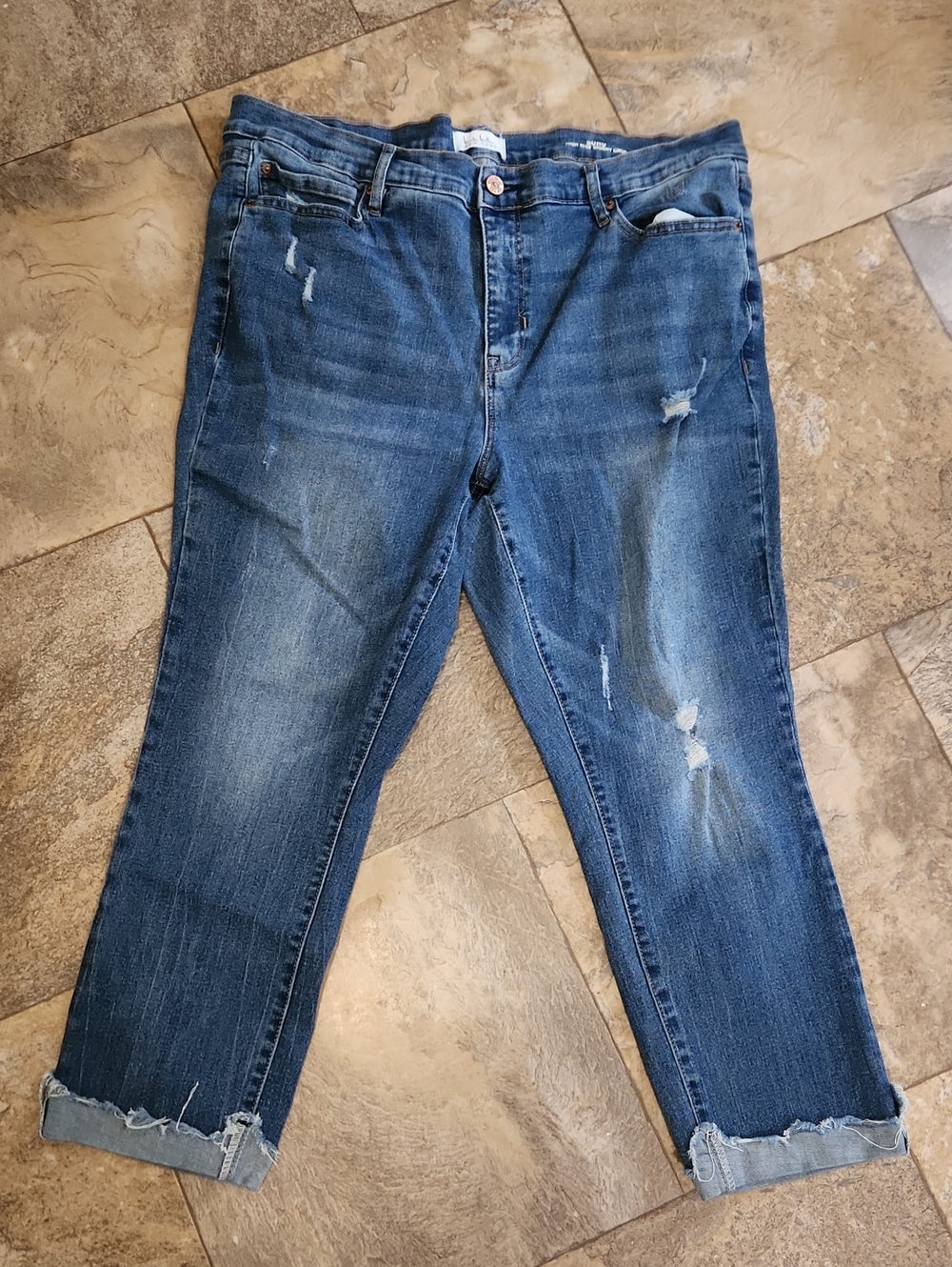 Nicole Miller Cropped Blue Denim Jeans